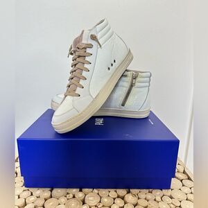 P448 | Kate Medusa Sneakers Patent White High Top Sz 39 NEW